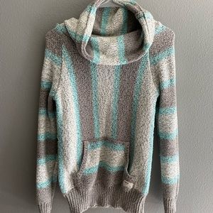 TNA X ARITZIA SWEATER 💛